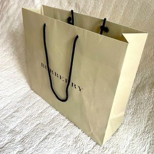 Burberry shopping bag